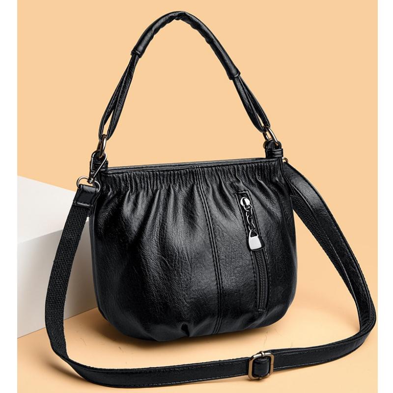New fashi retro shoulder bag and large capacity crossbody bag for 2026. чёрный
New fashi retro shoulder bag and large capacity crossbody bag for 2026. чёрный