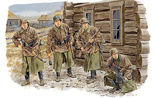 Platz 1/35 Scale World War II German Army Winter Gear Soldiers Near Moscow, 1941 Plastic Model Kit DR6162
Platz 1/35 Scale World War II German Army Winter Gear Soldiers Near Moscow, 1941 Plastic Model Kit DR6162