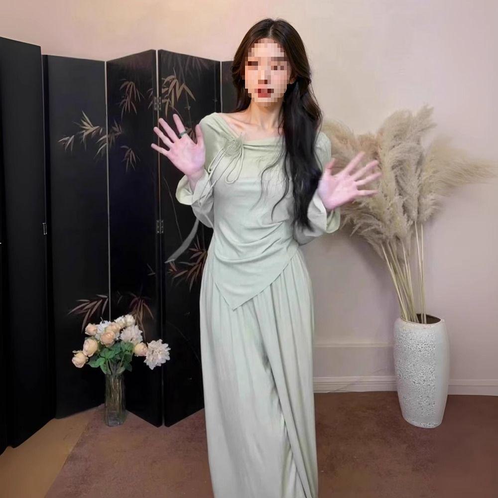 2025 French Chic Purple Wide-Leg Pants Two-Piece Set for Early Autumn - Age-Reducing Design up to 95 pounds
2025 French Chic Purple Wide-Leg Pants Two-Piece Set for Early Autumn - Age-Reducing Design up to 95 pounds