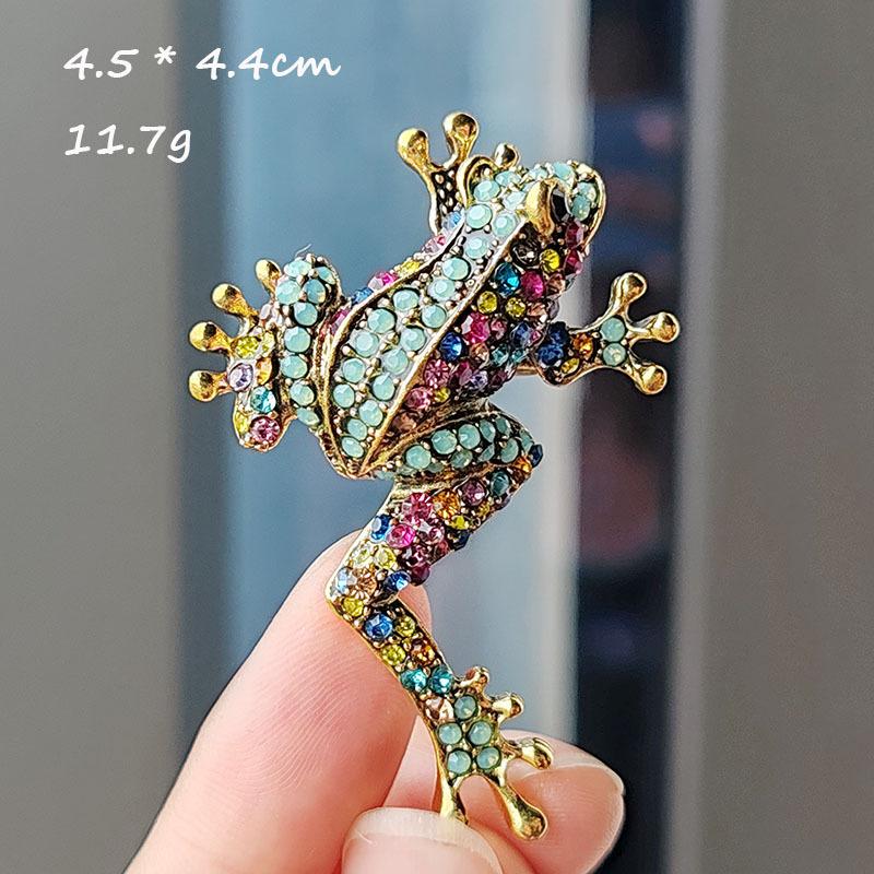 Jumping Frog Colorful Crystal Stone Brooch Enamel Green Leap Frog Toad Insect Metal Small Pin Coat Suit Neutral Breast Corsage
Jumping Frog Colorful Crystal Stone Brooch Enamel Green Leap Frog Toad Insect Metal Small Pin Coat Suit Neutral Breast Corsage