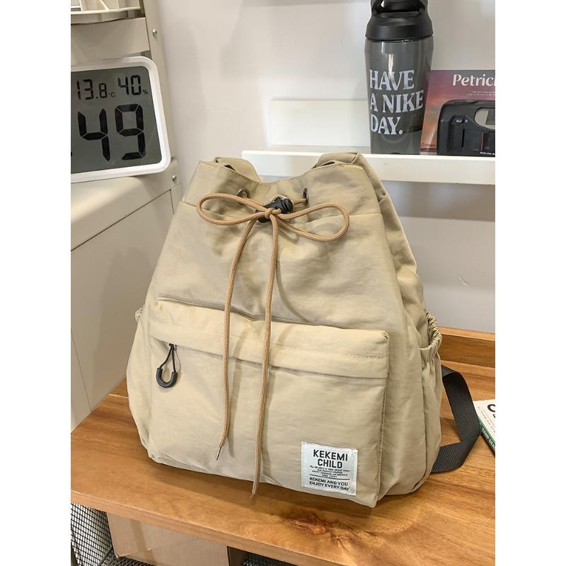 Брюки повседневные портативные легкие новые весенние нишевые с одним плечом студенческие для учебы и работы рюкзак хаки
Брюки повседневные портативные легкие новые весенние нишевые с одним плечом студенческие для учебы и работы рюкзак хаки