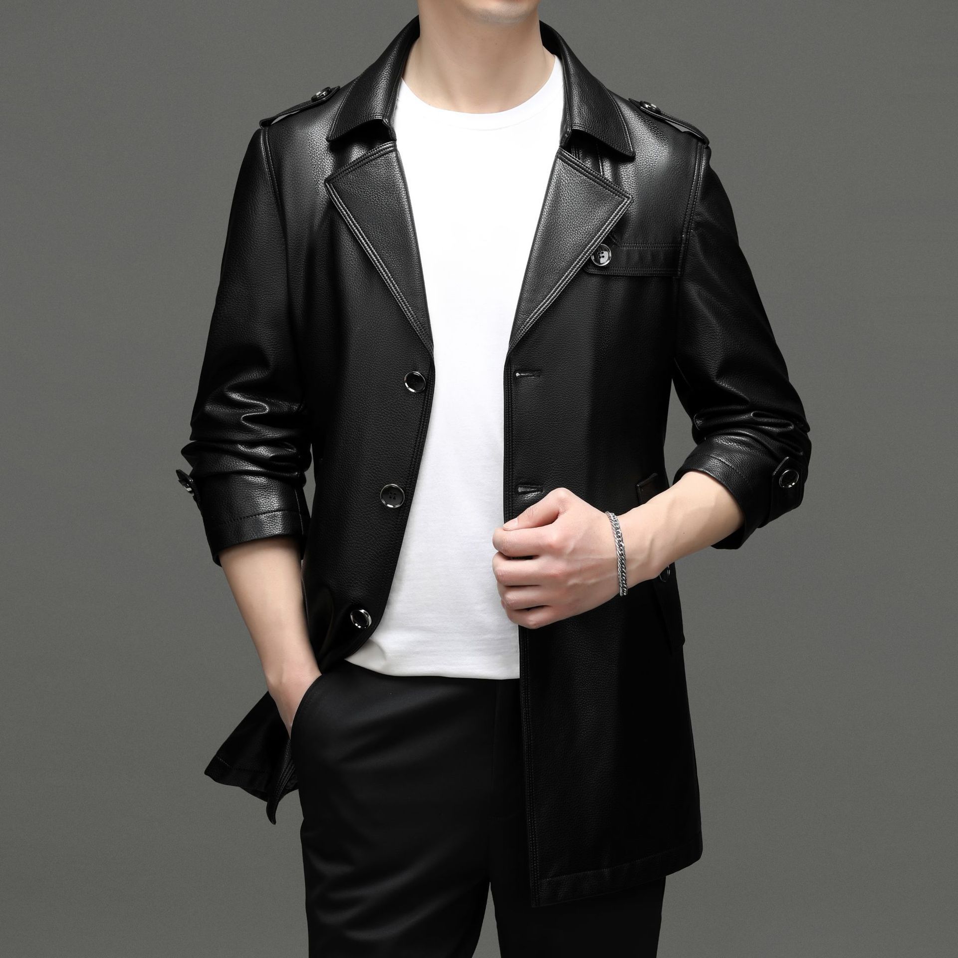 Mid-length windbreaker men s cotton-padded spring and autumn daddy leather coat leather coat thickened leather jacket for middle-aged men 195
Mid-length windbreaker men s cotton-padded spring and autumn daddy leather coat leather coat thickened leather jacket for middle-aged men 195