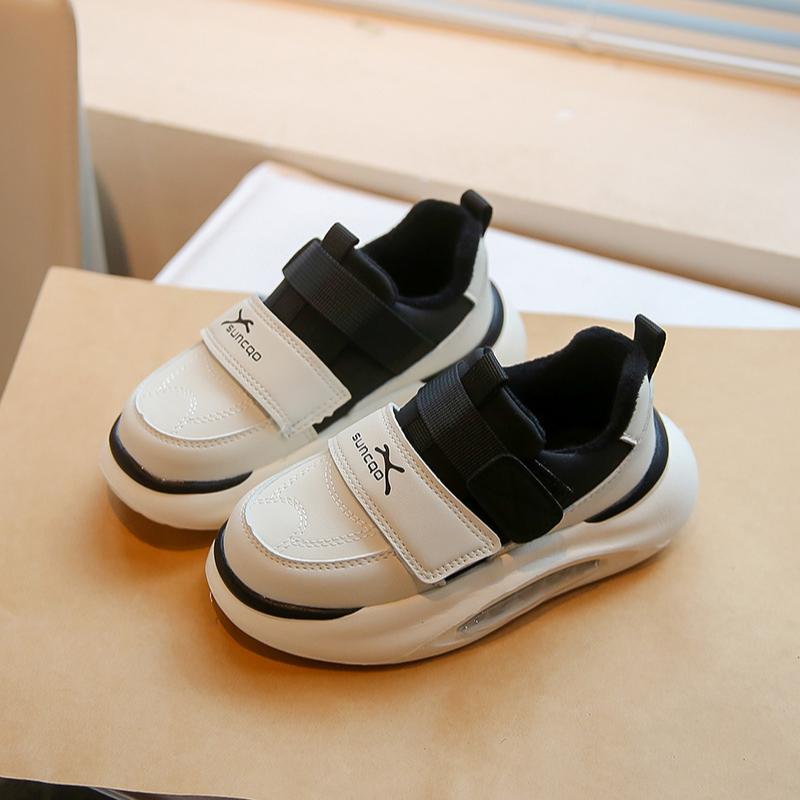 Осенне-зимняя новая детская кожаная спортивная обувь. Удобная мягкая подошва, нескользящая, кроссовки для мальчиков и девочек. 37 чёрный
Осенне-зимняя новая детская кожаная спортивная обувь. Удобная мягкая подошва, нескользящая, кроссовки для мальчиков и девочек. 37 чёрный