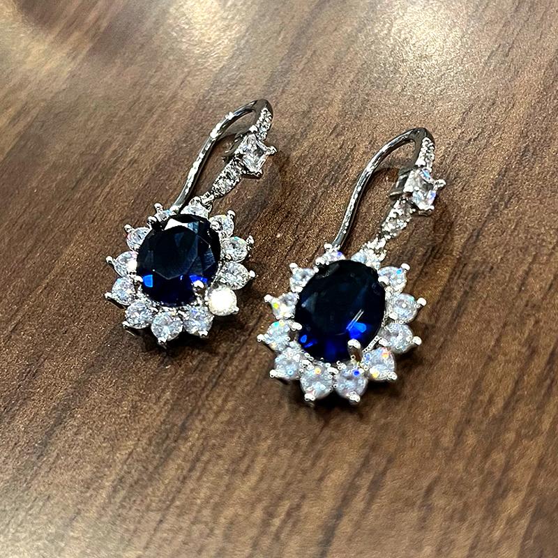 CAOSHI Stylish Pendant Earrings for Women Oval Shape Zirconia Exquisite Design Party Accessories for Female Luxury Lady Zircon
CAOSHI Stylish Pendant Earrings for Women Oval Shape Zirconia Exquisite Design Party Accessories for Female Luxury Lady Zircon