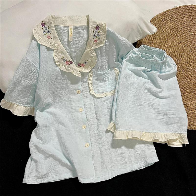 Summer can go out solid color simple style pajamas women s short-sleeved shorts lace two-piece set Korean girl loungewear XXL
Summer can go out solid color simple style pajamas women s short-sleeved shorts lace two-piece set Korean girl loungewear XXL