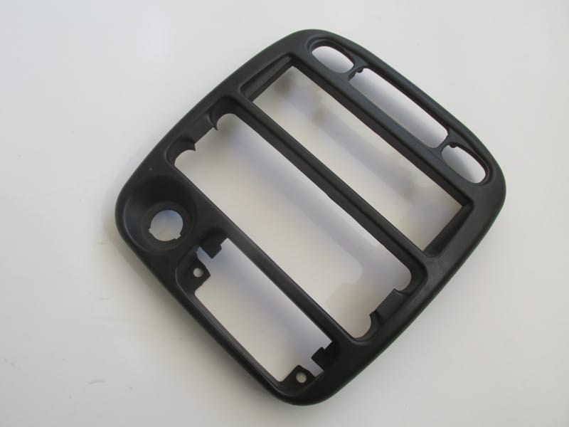 Instrument cluster frame for Hyundai Accent 1998-2000 Oem 84740-22001
Instrument cluster frame for Hyundai Accent 1998-2000 Oem 84740-22001