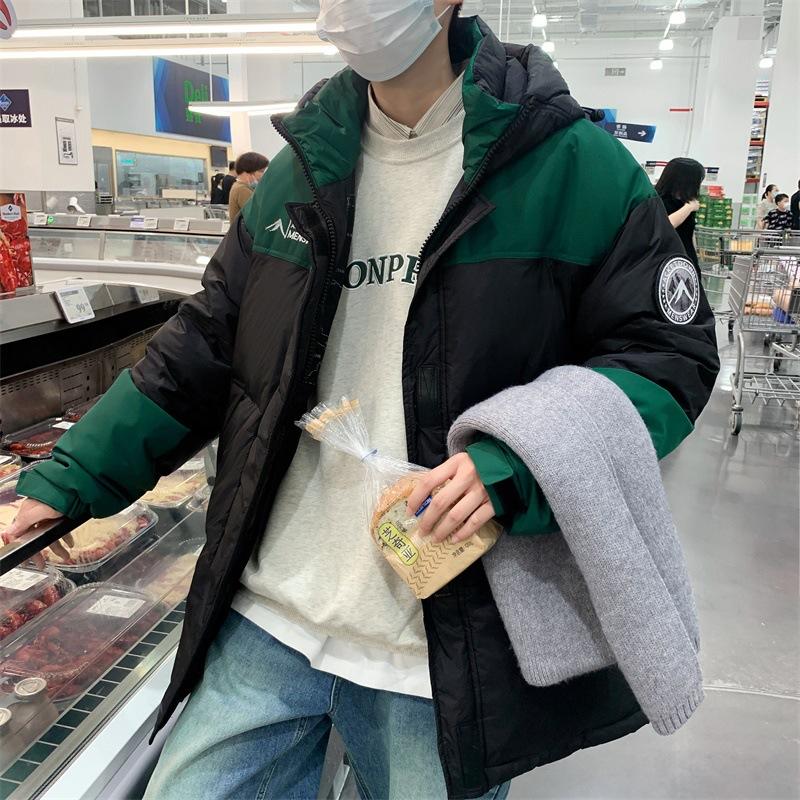 Зимняя сращивающаяся контрастная цветовая новая пара пуховая куртка для мужчин и женщин свободная пара утолщенная теплая спортивная куртка модная 3XL
Зимняя сращивающаяся контрастная цветовая новая пара пуховая куртка для мужчин и женщин свободная пара утолщенная теплая спортивная куртка модная 3XL