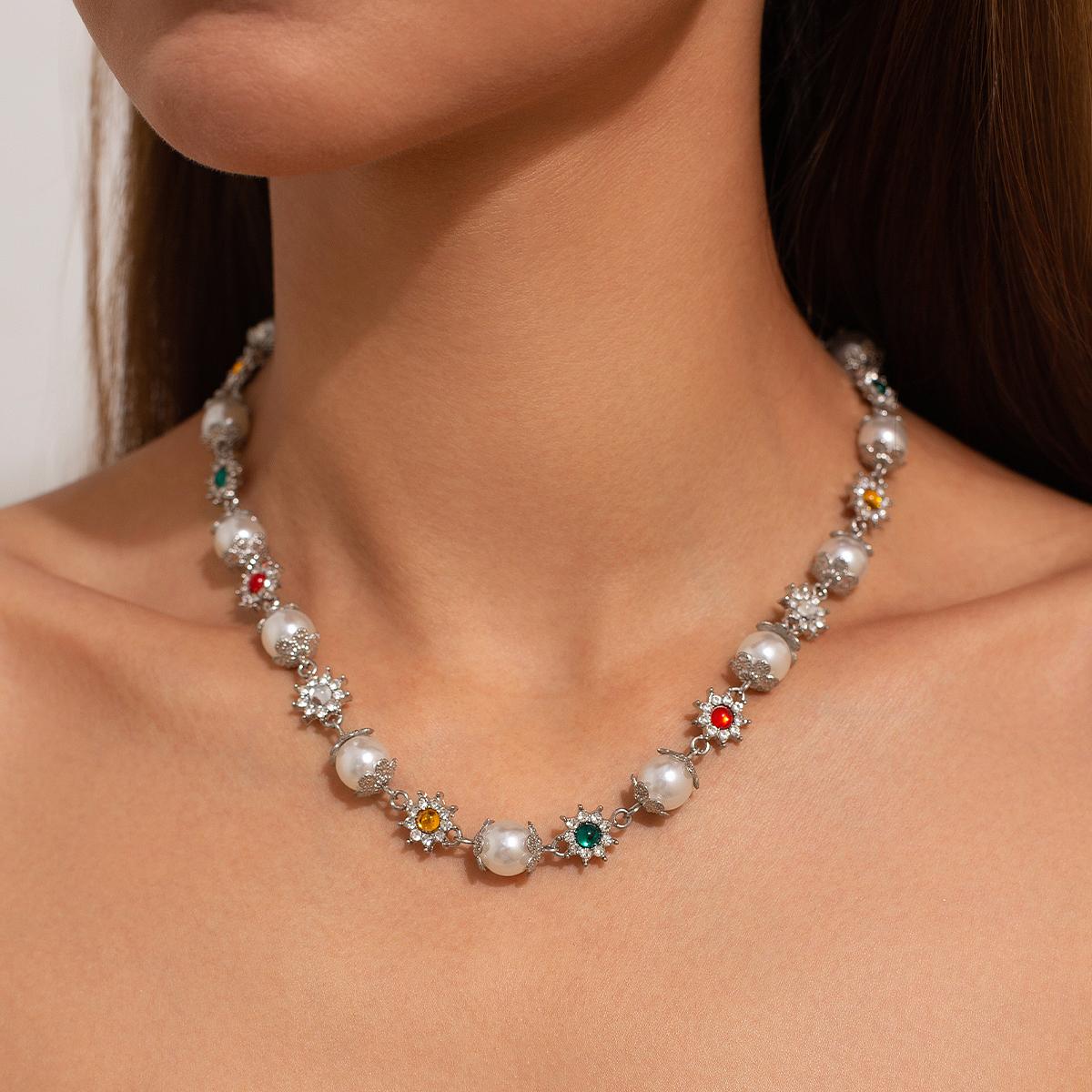 SHIXIN Luxury Imitation Pearl Beads Choker Necklace for Women Bridal Elegant Rhinestone Collar Chain Wedding Jewelry on the Neck
SHIXIN Luxury Imitation Pearl Beads Choker Necklace for Women Bridal Elegant Rhinestone Collar Chain Wedding Jewelry on the Neck
