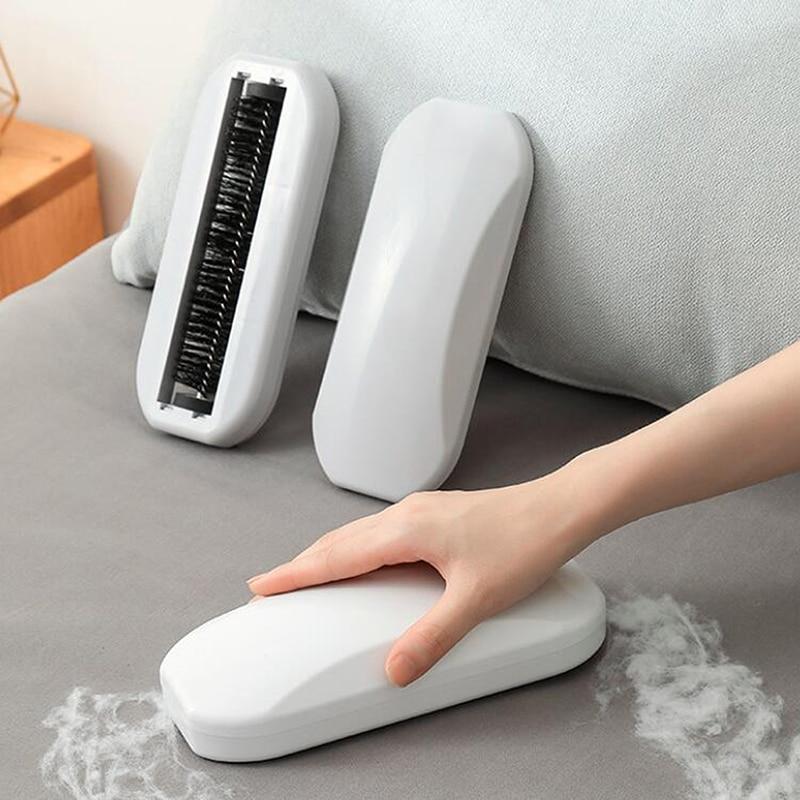 Carpet Dust Brush Plastic Bedside Table Crumb Sweeper Pet Hair Fluff Cleaner Sticky Picker Lint Roller Clothes Sweeping Cleaning
Carpet Dust Brush Plastic Bedside Table Crumb Sweeper Pet Hair Fluff Cleaner Sticky Picker Lint Roller Clothes Sweeping Cleaning