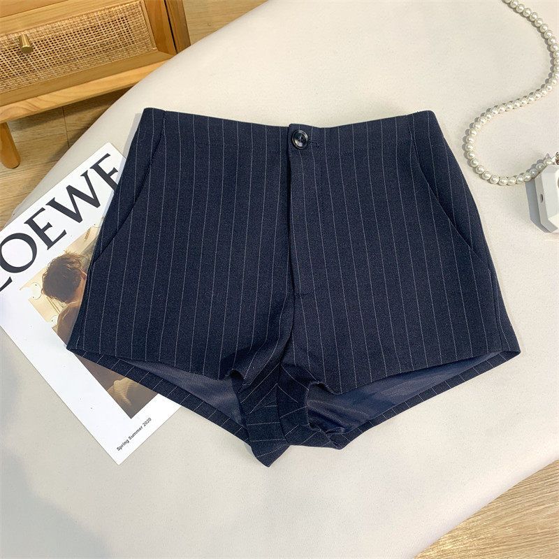 In-Stock Trendy Slim-Fit Short Pants Two-Piece Set for Women in Autumn, Featuring a Dark Blue Striped Shirt-Style Blazer Blue Shorts S
In-Stock Trendy Slim-Fit Short Pants Two-Piece Set for Women in Autumn, Featuring a Dark Blue Striped Shirt-Style Blazer Blue Shorts S