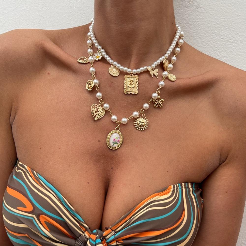 Charm Imitation Pearl Clavicle Chain Multi-layer Bowknot Pendant Choker Party Style 2-Silver
Charm Imitation Pearl Clavicle Chain Multi-layer Bowknot Pendant Choker Party Style 2-Silver