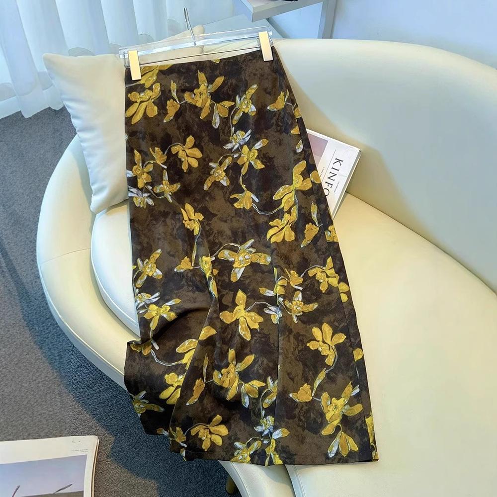2025 New Women s High-Waist Floral A-line Bodycon Midi Skirt in Draped Chiffon 3XL (135-145 Jin)
2025 New Women s High-Waist Floral A-line Bodycon Midi Skirt in Draped Chiffon 3XL (135-145 Jin)