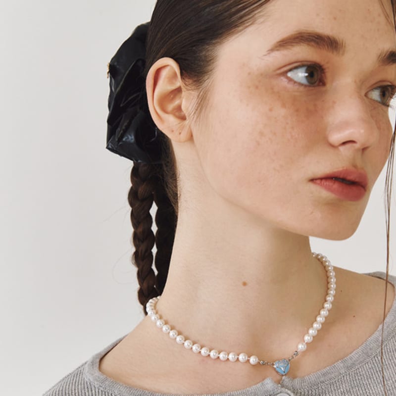 OVT-U Rose Lock Pearl Choker Pink
OVT-U Rose Lock Pearl Choker Pink