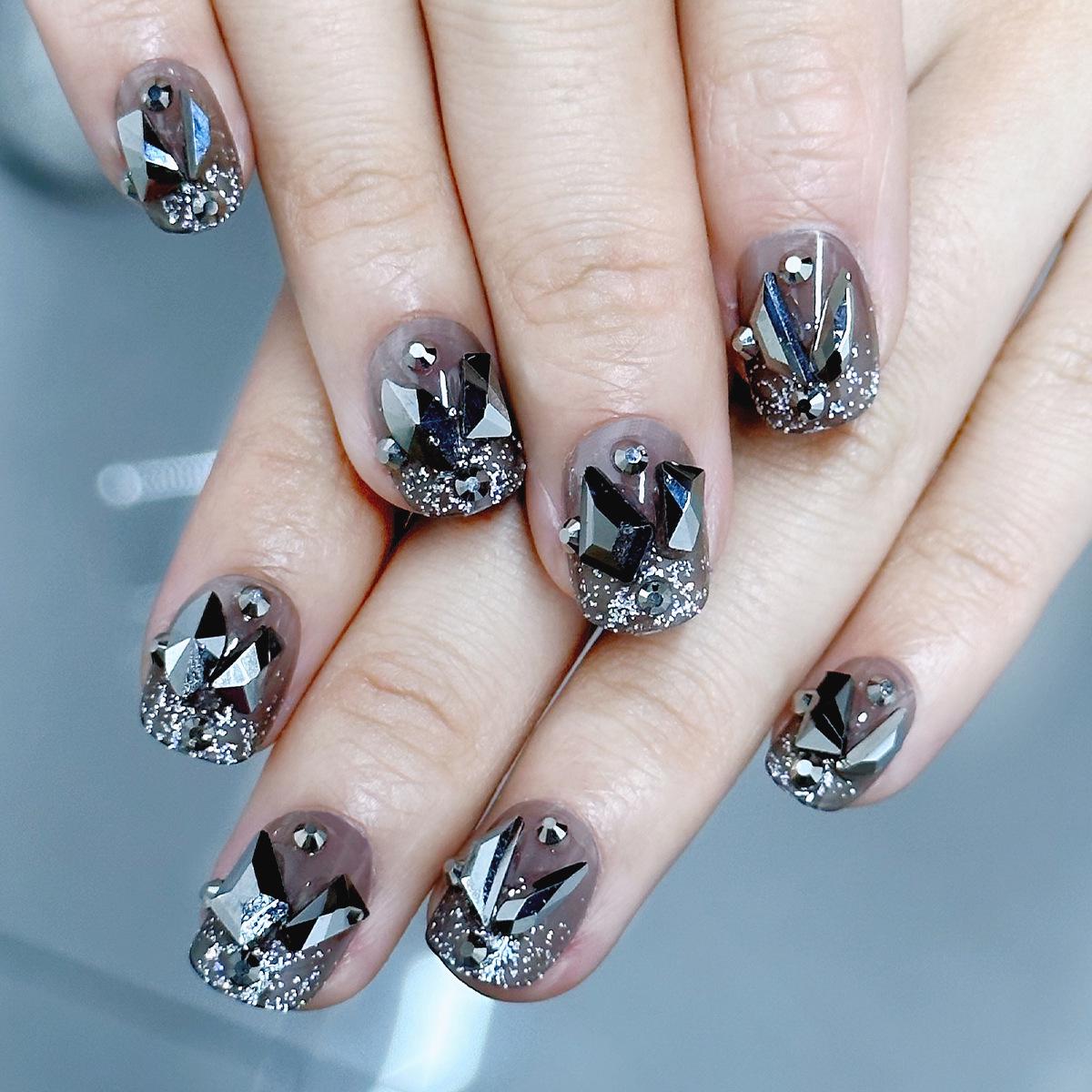 Transparent Black Diamond Short Wear-On Nails - Removable Super Flash Nail Art Tips Glue Type
Transparent Black Diamond Short Wear-On Nails - Removable Super Flash Nail Art Tips Glue Type