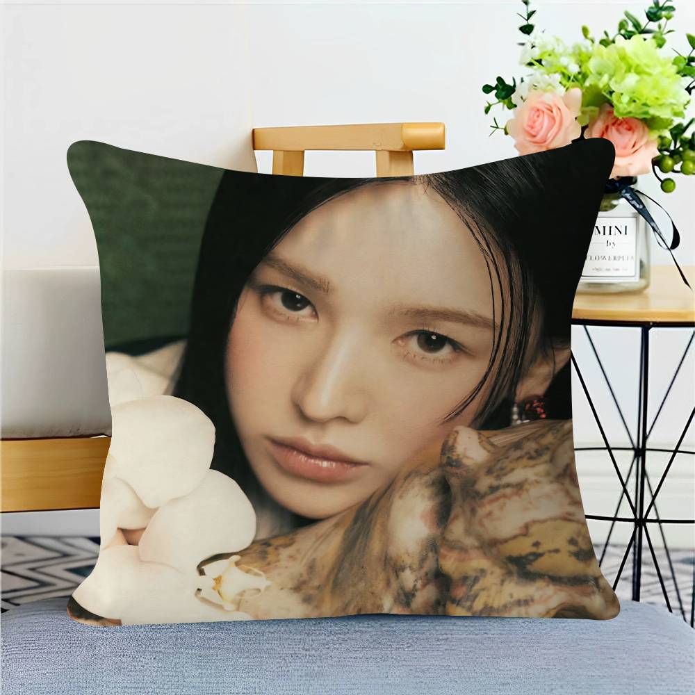 Singer Wendy Pillowcase Bedroom Sofa Decorative Cushion Cover With Zipper Soft Cushion Cover 12x12Inch
Singer Wendy Pillowcase Bedroom Sofa Decorative Cushion Cover With Zipper Soft Cushion Cover 12x12Inch
