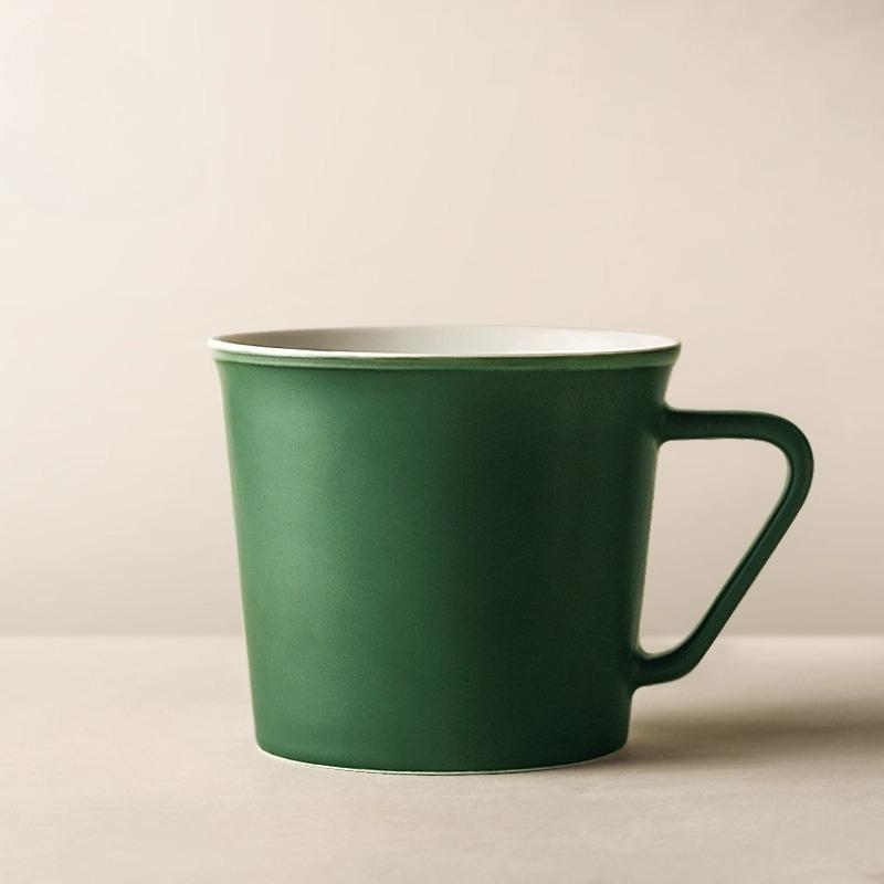 Handcrafted Ceramic Coffee Cups Household Solid Color Water Mugs with Handle Macaron-colored Cups Exquisite Couple Office Mugs 350ml зелений
Handcrafted Ceramic Coffee Cups Household Solid Color Water Mugs with Handle Macaron-colored Cups Exquisite Couple Office Mugs 350ml зелений