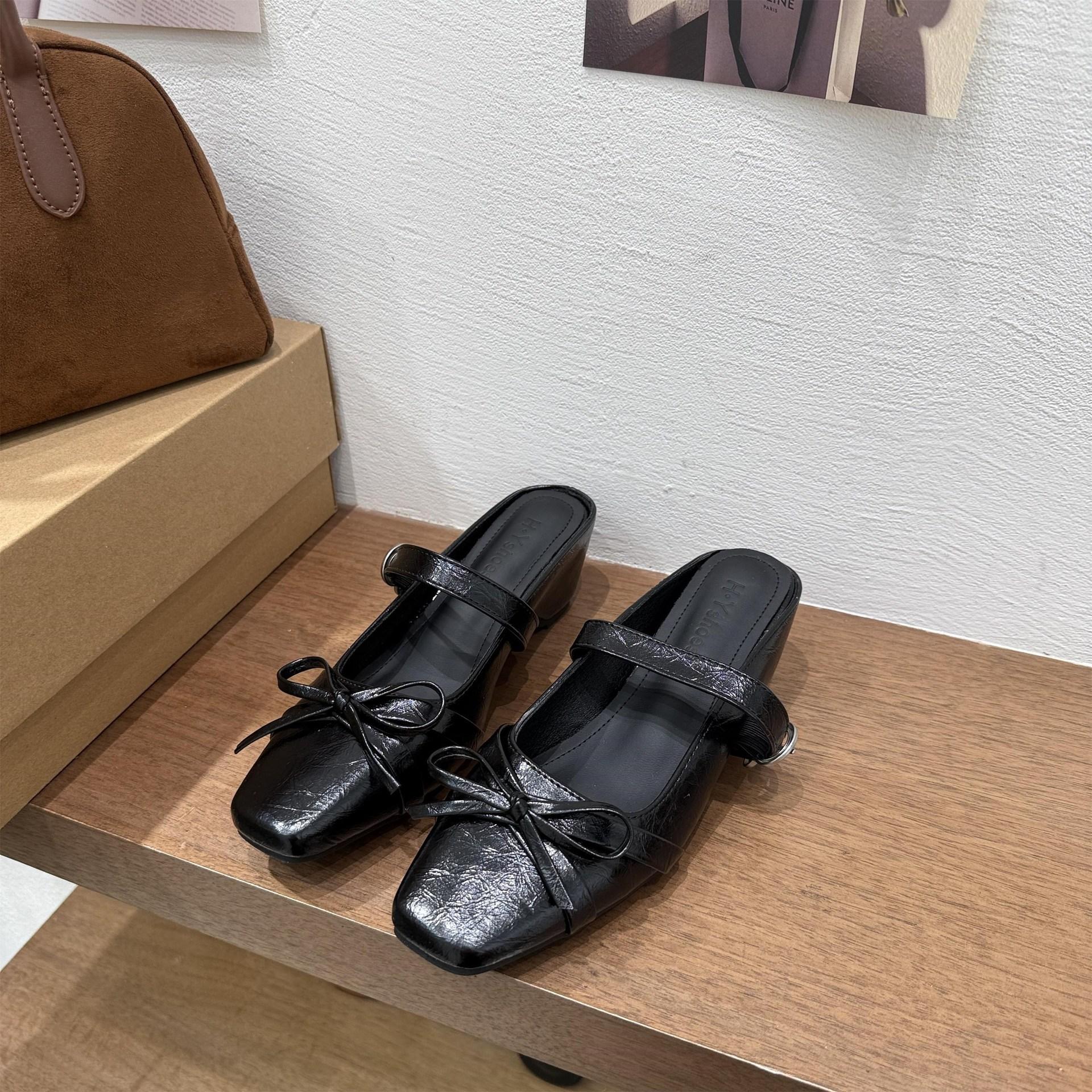 Spring And Summer Versatile Single Shoes French Gentle Temperament Slippers Inner Height Increase Square Head Mary Jane Half To Muller Shoes 39 чорний
Spring And Summer Versatile Single Shoes French Gentle Temperament Slippers Inner Height Increase Square Head Mary Jane Half To Muller Shoes 39 чорний