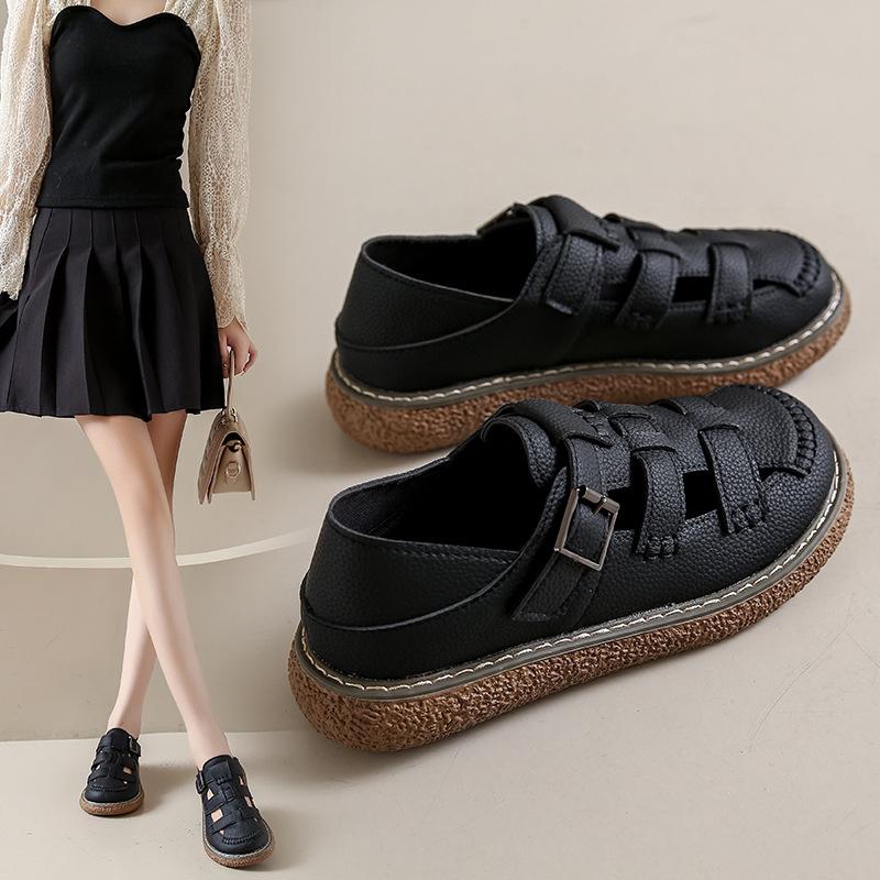 Baotou sandals women s 2024 Korean version of the new summer wear two wear platform half slippers summer beach Roman shoes 35
Baotou sandals women s 2024 Korean version of the new summer wear two wear platform half slippers summer beach Roman shoes 35