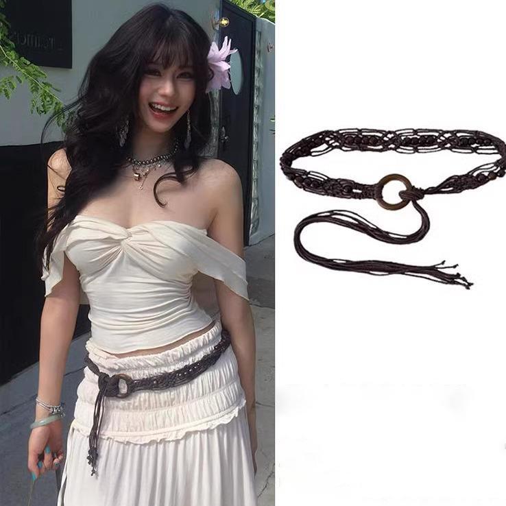 Vintage Maillard wind wood beads woven hemp rope waist chain niche fashion necklace light luxury temperament high-end waist accessories women
Vintage Maillard wind wood beads woven hemp rope waist chain niche fashion necklace light luxury temperament high-end waist accessories women