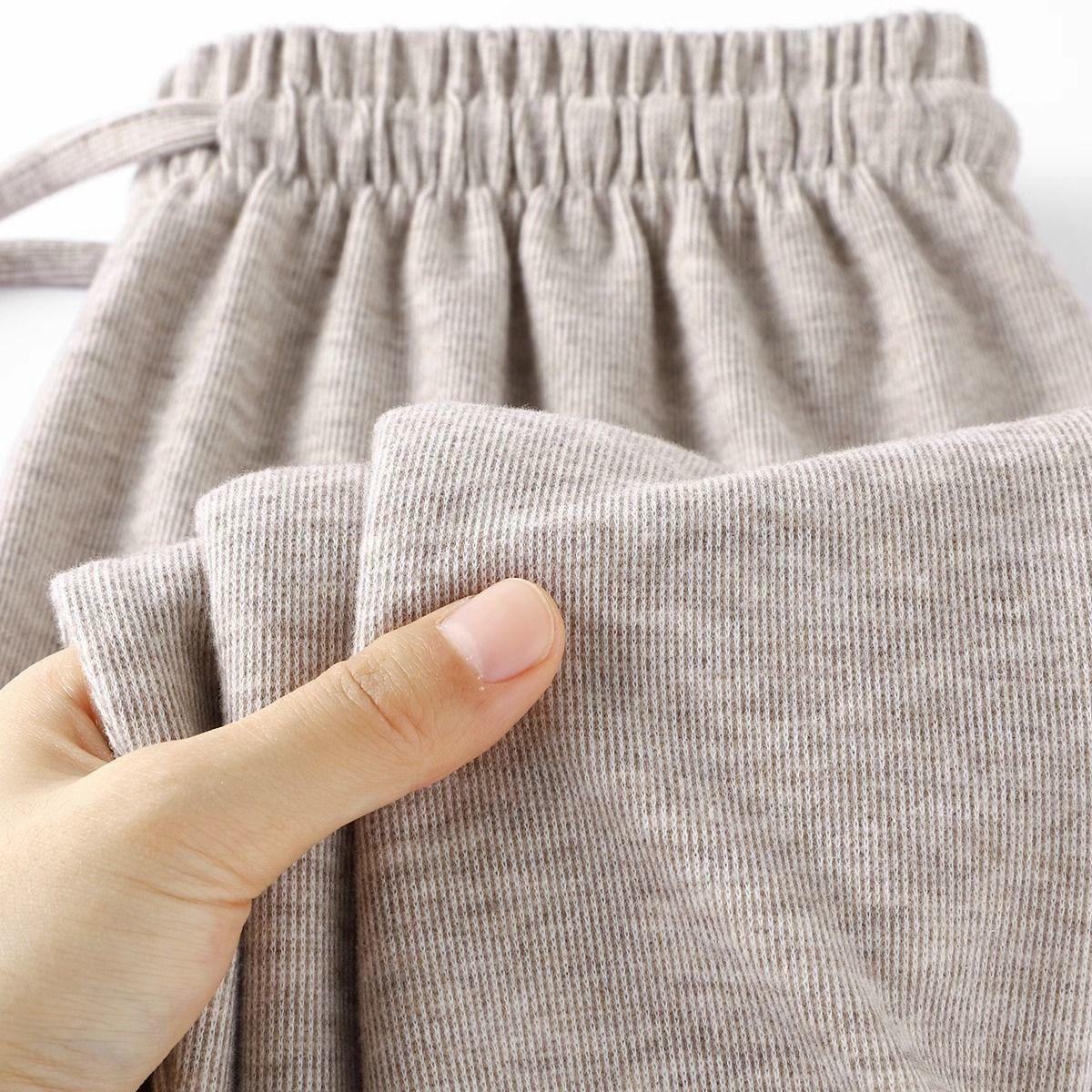 Spring & Summer Oat Color High Waisted Slimming Women s Mochi Pants - Skin-Friendly, Versatile, Casual, Loose Fit for Petites L (Recommended 106-120 jin)
Spring & Summer Oat Color High Waisted Slimming Women s Mochi Pants - Skin-Friendly, Versatile, Casual, Loose Fit for Petites L (Recommended 106-120 jin)