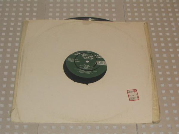 12inch Record DJ HERBIE, THE FAB - Presents The House Gangsta s : To WDSNEW001 Disco Inn SRL 1998 Italy Dance & Electronica Used
12inch Record DJ HERBIE, THE FAB - Presents The House Gangsta s : To WDSNEW001 Disco Inn SRL 1998 Italy Dance & Electronica Used