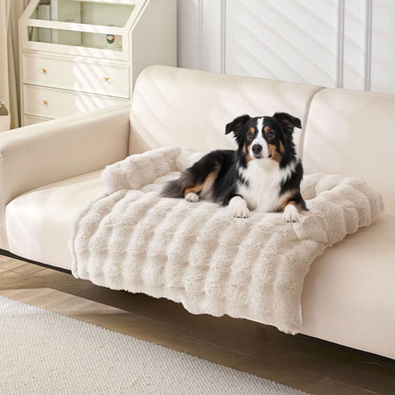 Plush Non-slip Washable Pet Bed Cushion for Dogs & Cats 70x70cm
Plush Non-slip Washable Pet Bed Cushion for Dogs & Cats 70x70cm