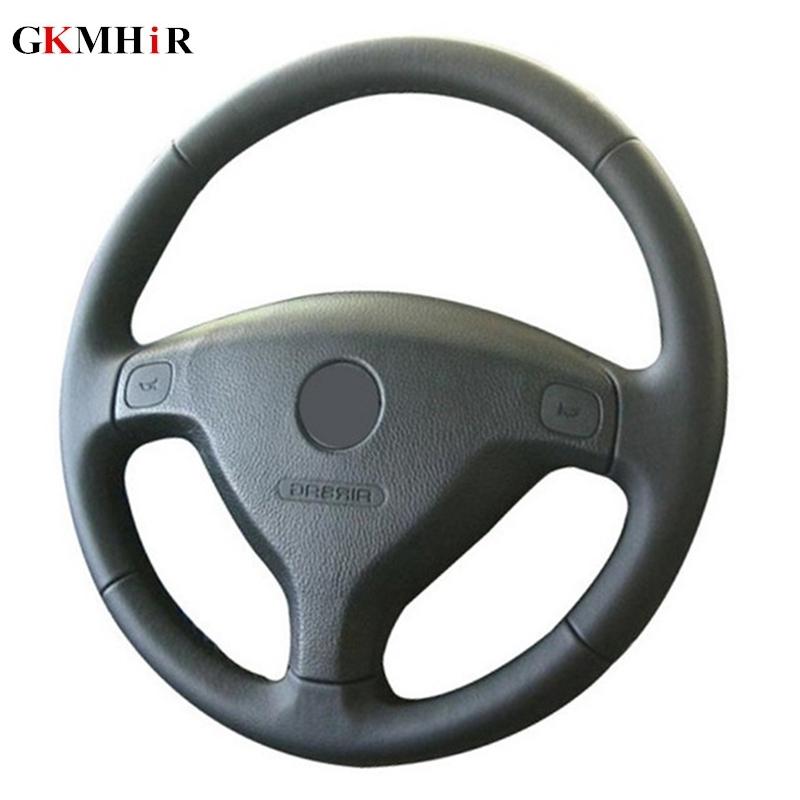 Черный чехол на руль автомобиля из искусственной кожи для Opel Zafira A 1999-2005 Buick Sail Opel Astra GH 1998-2007 Wheel Black Thread
Черный чехол на руль автомобиля из искусственной кожи для Opel Zafira A 1999-2005 Buick Sail Opel Astra GH 1998-2007 Wheel Black Thread