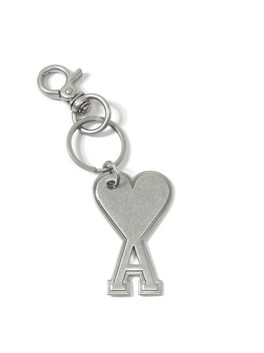 Брелок AMI Heart Logo UKR906 369 905
Брелок AMI Heart Logo UKR906 369 905