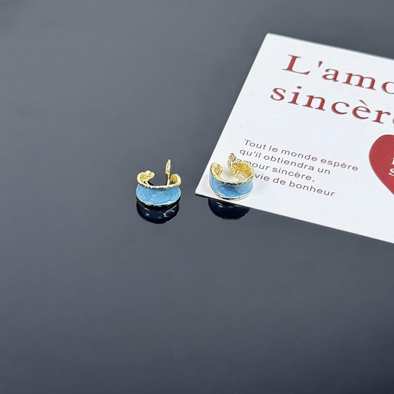 Green Pink Enamel Petal Flower Stud Earrings For Women Stainless Steel Exquisite Spring Summer Daily Trending Jewelry
Green Pink Enamel Petal Flower Stud Earrings For Women Stainless Steel Exquisite Spring Summer Daily Trending Jewelry