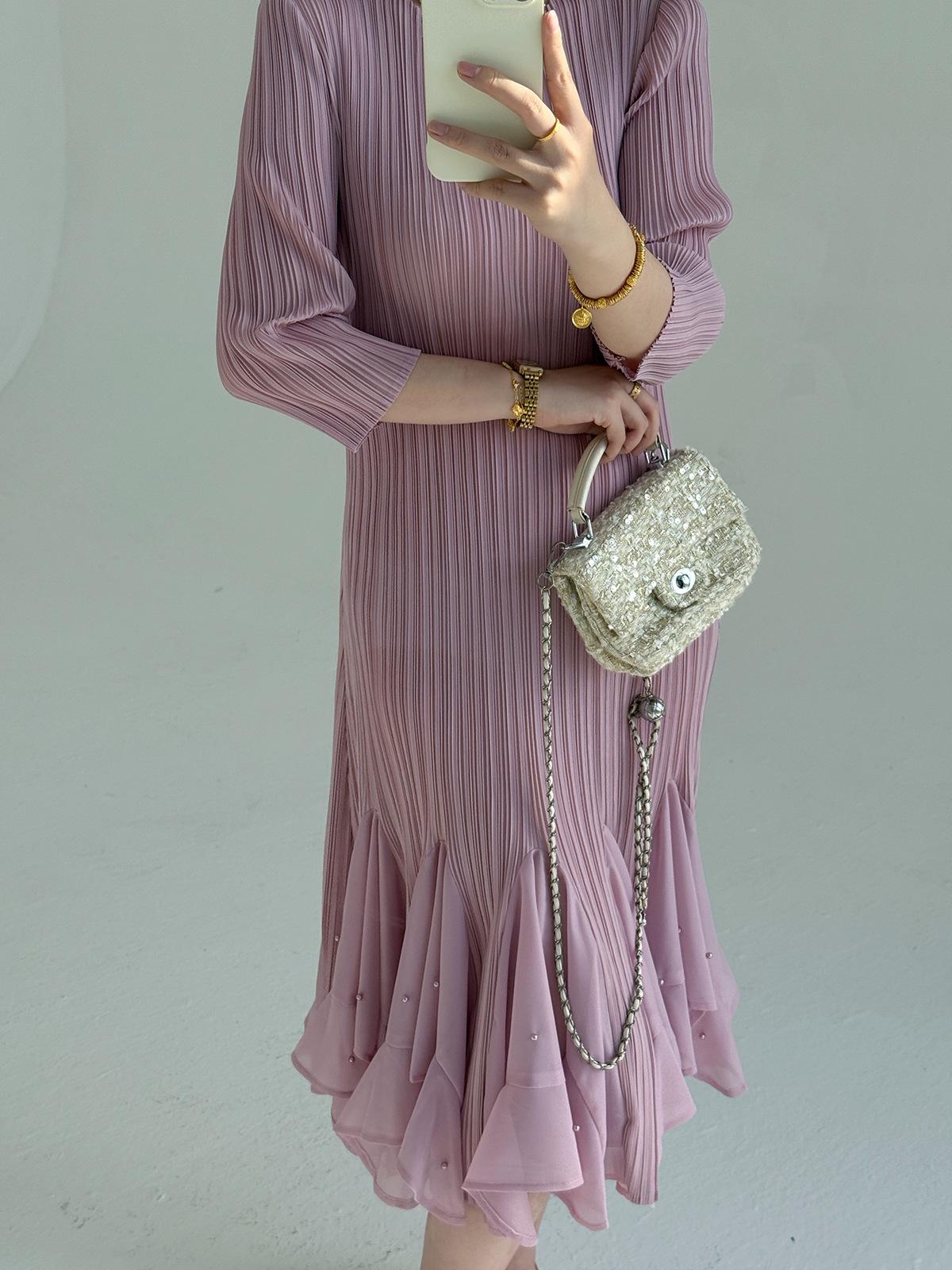 2026 Miyake Beaded Fishtail High-End Pleated Dress: Women s Loose Slimming Long Skirt One Size рожевий
2026 Miyake Beaded Fishtail High-End Pleated Dress: Women s Loose Slimming Long Skirt One Size рожевий