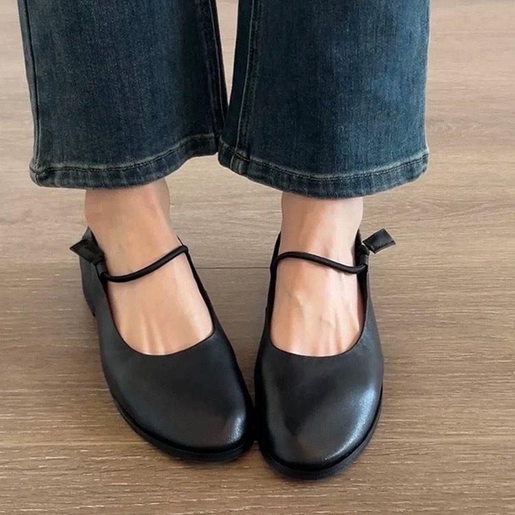 Mary Jane Summer Soft-Soled Wind Shallow Mouth Single Shoes Flat-Soled Niche 2025 Small Leather Shoes Elastic Band Ballet Shoes 35 чёрный
Mary Jane Summer Soft-Soled Wind Shallow Mouth Single Shoes Flat-Soled Niche 2025 Small Leather Shoes Elastic Band Ballet Shoes 35 чёрный
