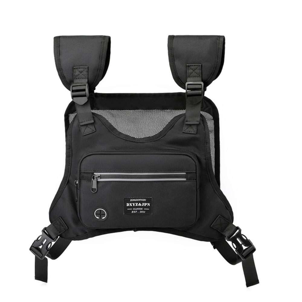 Durable Reflective Running Vest Bag Streetwear Breathable Hip Hop Vest Bag Large Capacity Casual Front Chest Pack Unisex
Durable Reflective Running Vest Bag Streetwear Breathable Hip Hop Vest Bag Large Capacity Casual Front Chest Pack Unisex