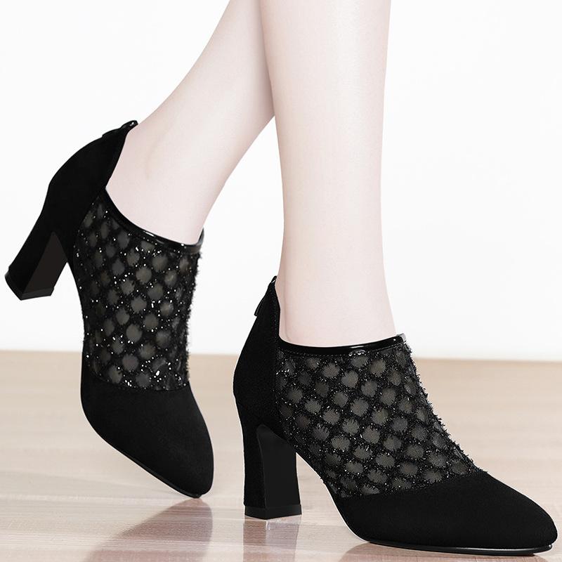 Летние новые универсальные босоножки женские сетчатые туфли на толстом каблуке с открытым носком 38
Летние новые универсальные босоножки женские сетчатые туфли на толстом каблуке с открытым носком 38