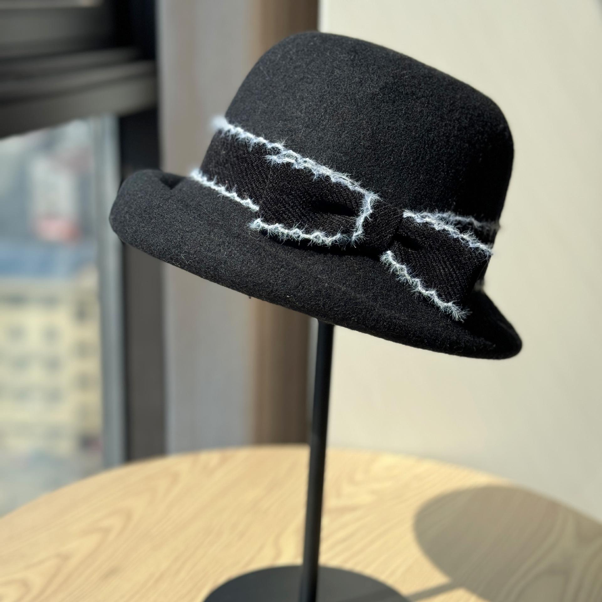 New wool rolled-edge high-end fisherman hat for women, fashionable autumn and winter small-face bucket hat, trendy felt hat for international ladies Adult54-60Adjustable чёрный
New wool rolled-edge high-end fisherman hat for women, fashionable autumn and winter small-face bucket hat, trendy felt hat for international ladies Adult54-60Adjustable чёрный
