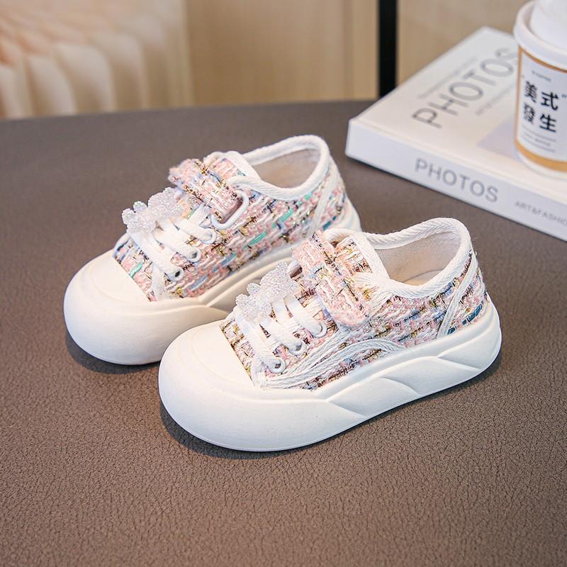 New Autumn Kids Shoes Casual Children Footwear Sneakers Bling Leisure Girls Tennis Shoes Sports Flats Girl Platform Shoes 36
New Autumn Kids Shoes Casual Children Footwear Sneakers Bling Leisure Girls Tennis Shoes Sports Flats Girl Platform Shoes 36
