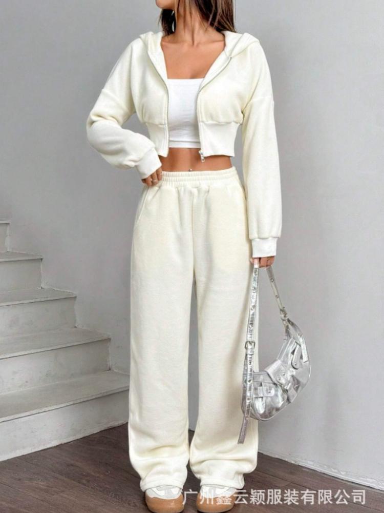 Жіночий бежевий повсякденний худі на блискавці з широкими штанами для відпочинку S білий
Жіночий бежевий повсякденний худі на блискавці з широкими штанами для відпочинку S білий