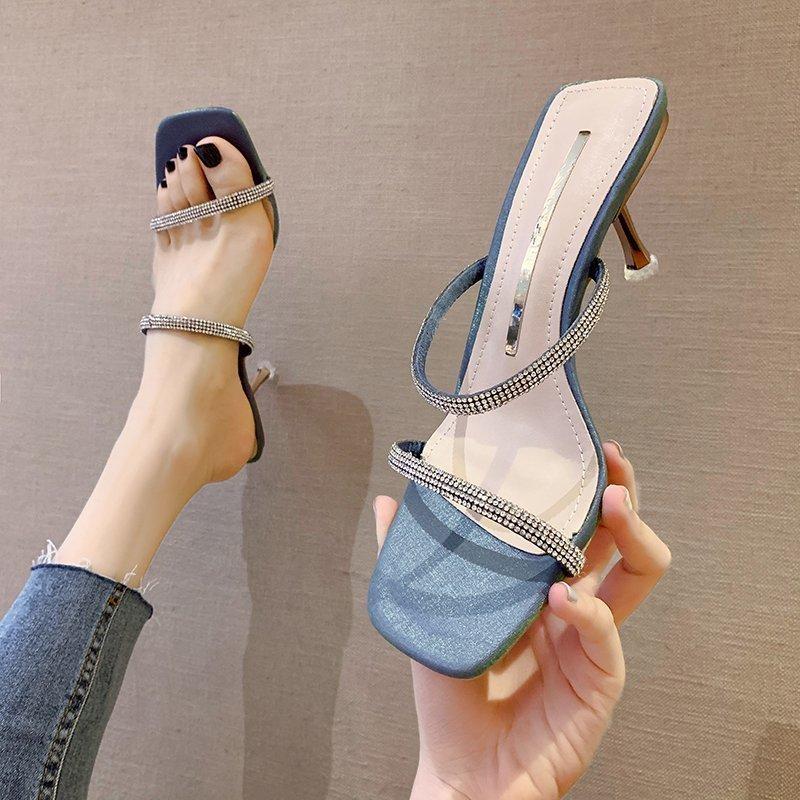 Тапочки на высоком тонком каблуке со стразами, женские летние туфли для вечеринок, женские свадебные модные прозрачные сандалии Мэри Джейн с открытым носком 35 синий
Тапочки на высоком тонком каблуке со стразами, женские летние туфли для вечеринок, женские свадебные модные прозрачные сандалии Мэри Джейн с открытым носком 35 синий