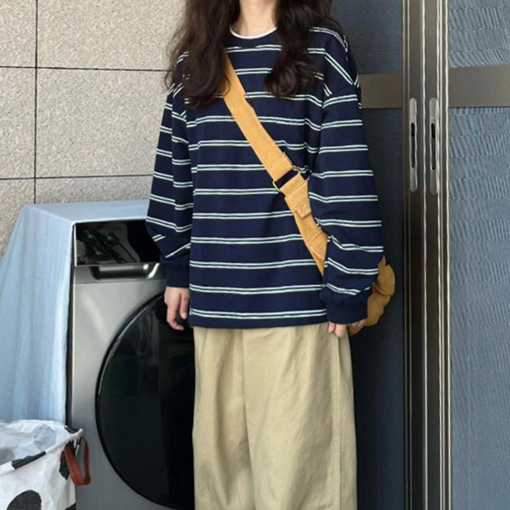 Round Neck Stripe Long Sleeve T-shirt Korean Style Couple Clothing Retro Women s Pullover Top Lady
Round Neck Stripe Long Sleeve T-shirt Korean Style Couple Clothing Retro Women s Pullover Top Lady