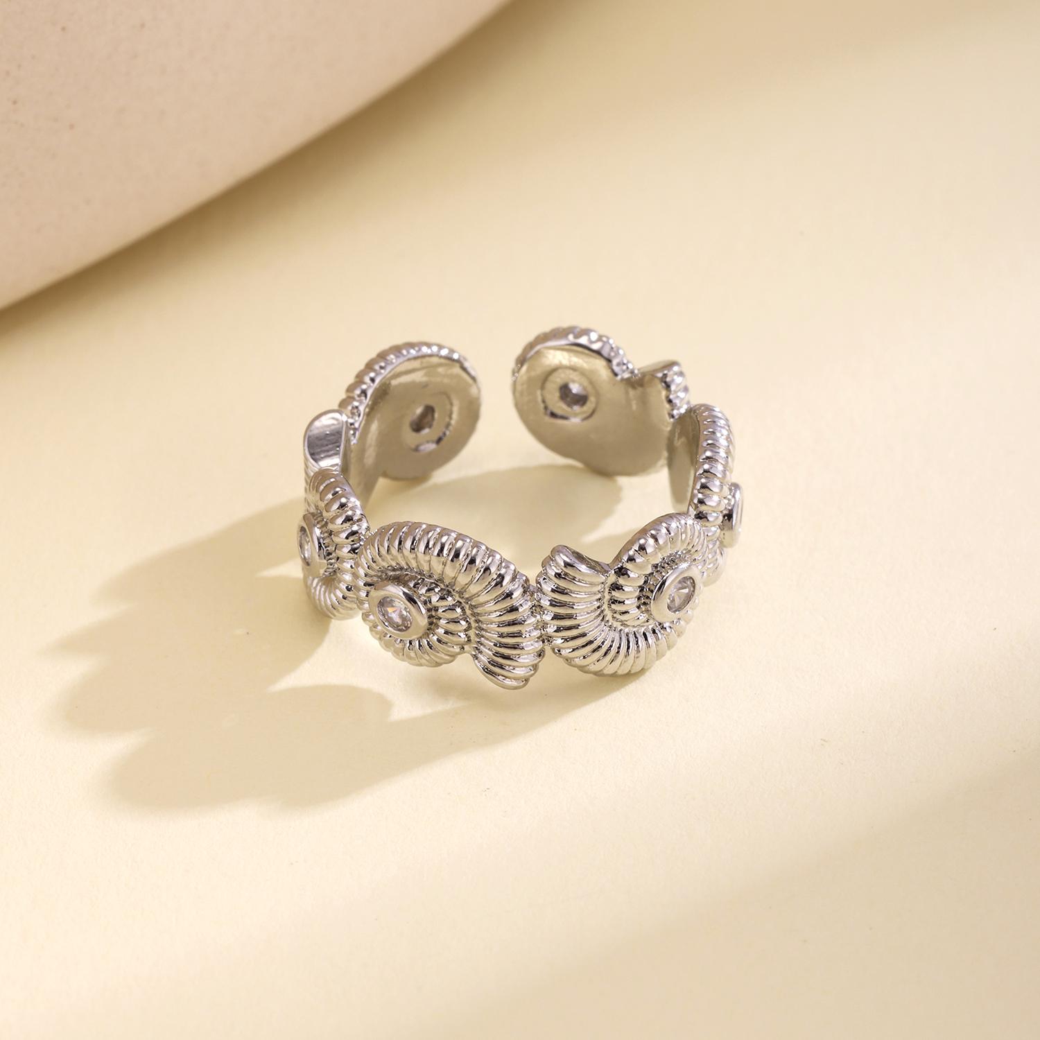 Nidin New Trendy Bohemia Style Snail Shape Open Ring Adjustable Vintage Texture Statement For Women Summer Beach Jewelry Gifts resizable срібний
Nidin New Trendy Bohemia Style Snail Shape Open Ring Adjustable Vintage Texture Statement For Women Summer Beach Jewelry Gifts resizable срібний