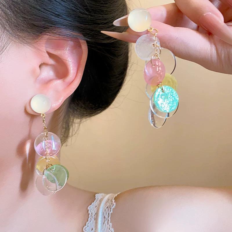 Акриловые серьги-пусеты с кисточками и ракушками - Красочный летний стиль для женщин
Акриловые серьги-пусеты с кисточками и ракушками - Красочный летний стиль для женщин