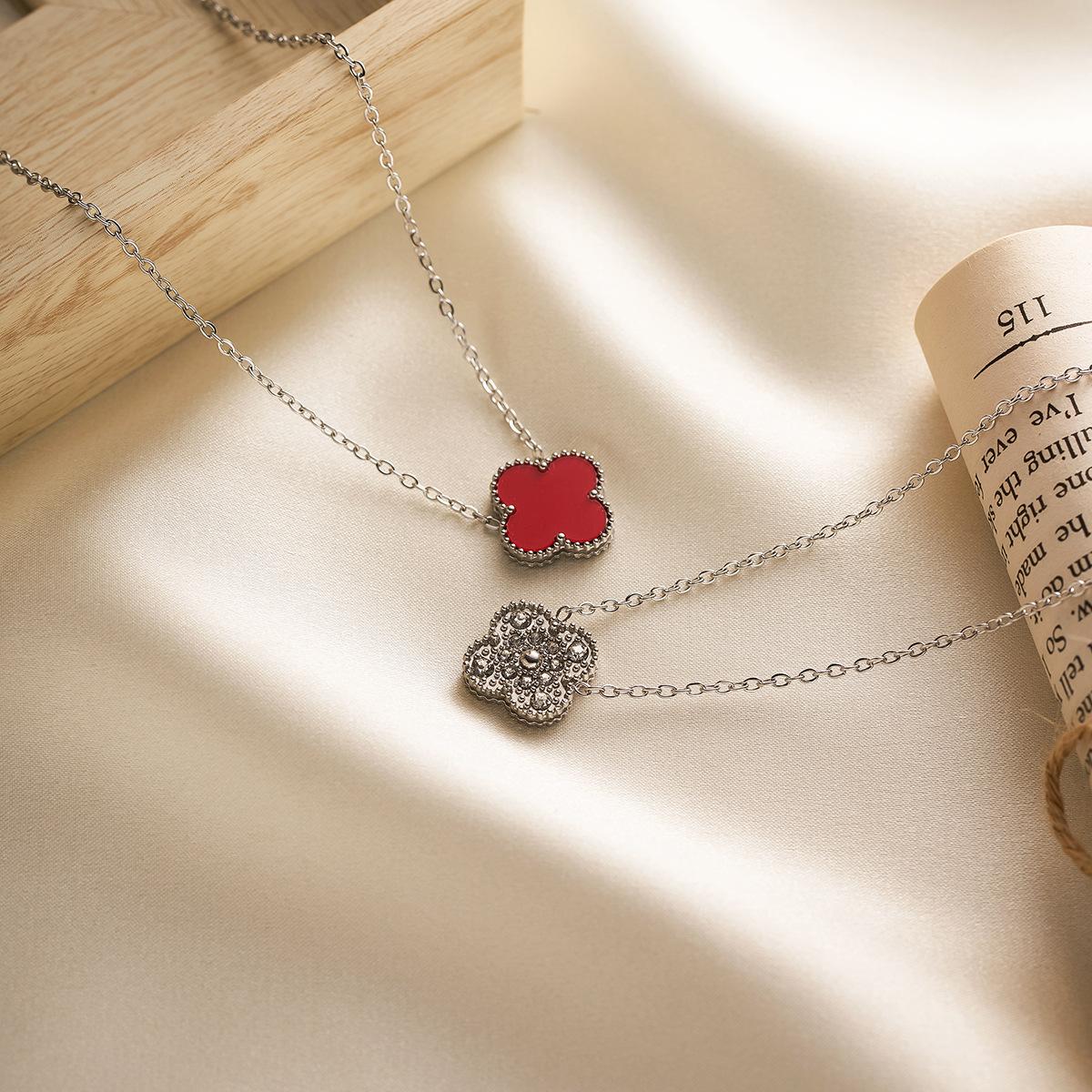 15 мм суцільний колір щасливий чотирилистий конюшина титан сталевий намисто модне високоякісне жіноче намисто
15 мм суцільний колір щасливий чотирилистий конюшина титан сталевий намисто модне високоякісне жіноче намисто