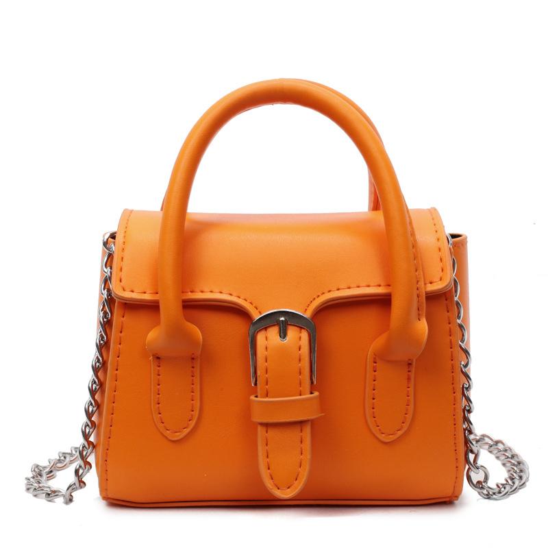 Premium bag women s bag fashion lock single shoulder handbag foreign style versatile messenger small square bag помаранчевий
Premium bag women s bag fashion lock single shoulder handbag foreign style versatile messenger small square bag помаранчевий
