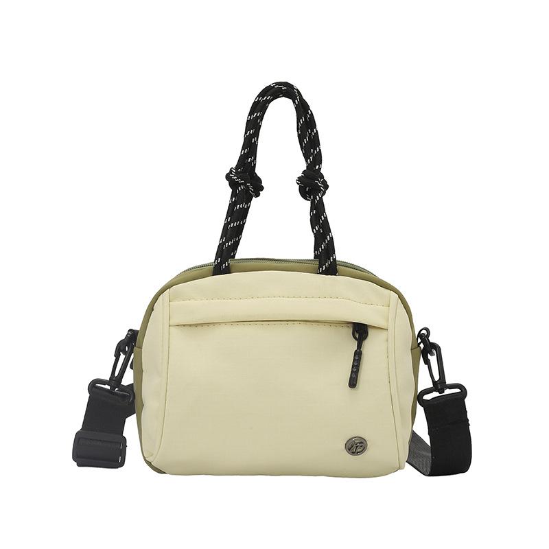 Nylon cloth contrasting color literary and artistic largecapacity new spring and summer Japanese casual messenger shoulder bag women s backpack зелений
Nylon cloth contrasting color literary and artistic largecapacity new spring and summer Japanese casual messenger shoulder bag women s backpack зелений