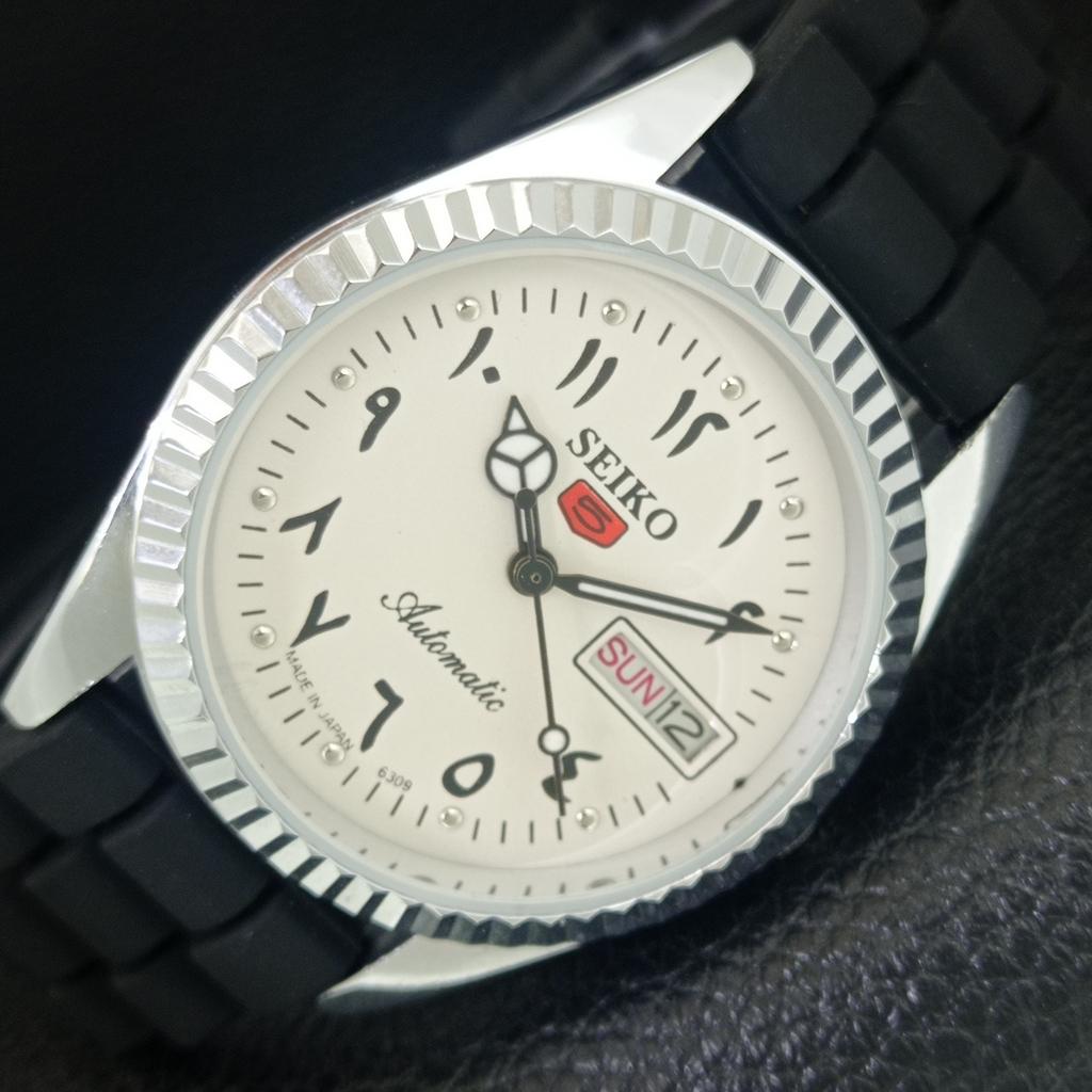 AUTOMATIC VINTAGE REFURBISHED SEIKO 5 6309A JAPAN MENS WHITE WATCH a442471-1
AUTOMATIC VINTAGE REFURBISHED SEIKO 5 6309A JAPAN MENS WHITE WATCH a442471-1