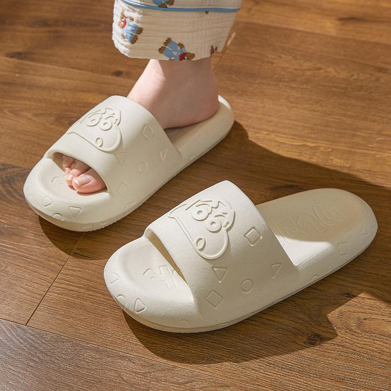 Летние тапочки Crayon Shin-chan для пар | Милые мультяшные тапочки | Удобные шлепанцы на толстой подошве для домашнего использования 38-39
Летние тапочки Crayon Shin-chan для пар | Милые мультяшные тапочки | Удобные шлепанцы на толстой подошве для домашнего использования 38-39