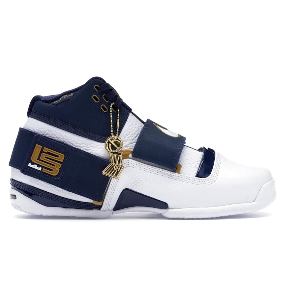 Чоловічі кросівки Nike LeBron Soldier 1 25 Straight Blue midnight-navy white AO2088-400 43
Чоловічі кросівки Nike LeBron Soldier 1 25 Straight Blue midnight-navy white AO2088-400 43