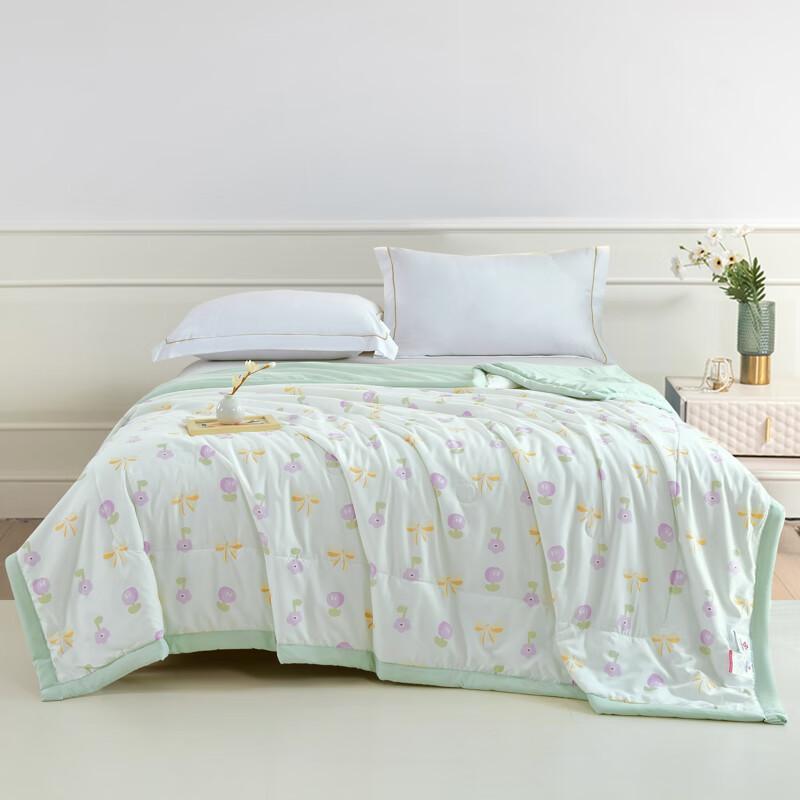 Grace Soft Space-Fill All-Season Quilt
Grace Soft Space-Fill All-Season Quilt