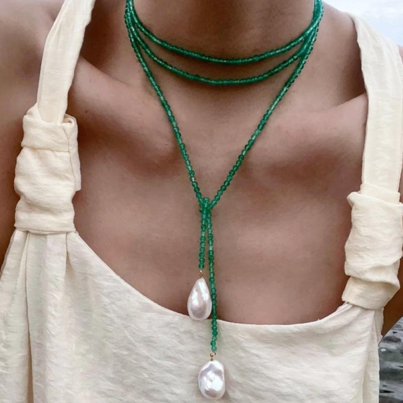 Retro Alien Irregular Baroque Pearl Pendant Necklace for Women Vintage Green Black Crystal Bead Long Necklace Neck Chain Jewelry
Retro Alien Irregular Baroque Pearl Pendant Necklace for Women Vintage Green Black Crystal Bead Long Necklace Neck Chain Jewelry