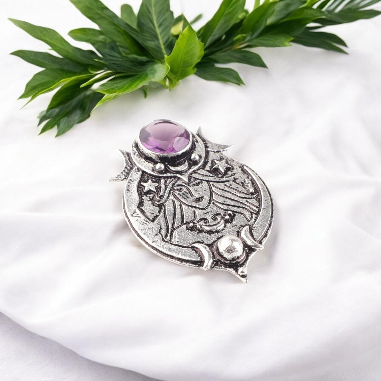 Unique Purple Amethyst Gemstone 925 Solid Silver Handmade Pendant For Her 1.63 CP-22-06
Unique Purple Amethyst Gemstone 925 Solid Silver Handmade Pendant For Her 1.63 CP-22-06