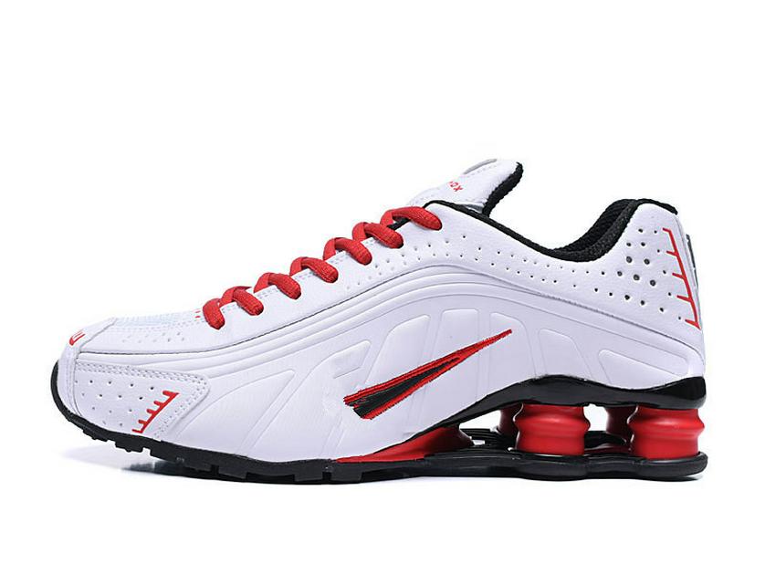 Спортивне взуття SHOX R4 з повітряною подушкою для збільшення зросту та пружинним ефектом 41
Спортивне взуття SHOX R4 з повітряною подушкою для збільшення зросту та пружинним ефектом 41